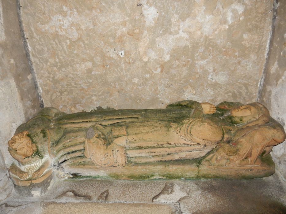dalle funéraire de Gervaise de Dinan