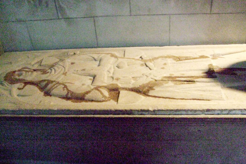 dalle funéraire de Jean III de Beaumanoir