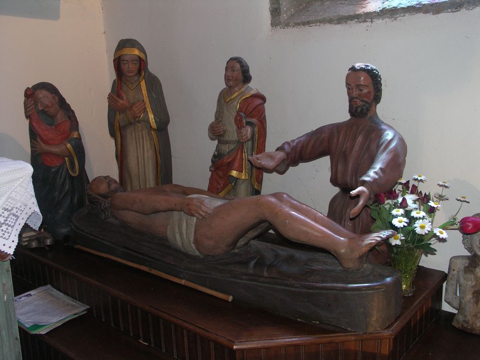 groupe sculpté : Mise au tombeau
