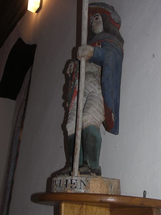 statue : Saint Julien