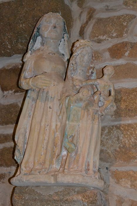 groupe sculpté : sainte Anne, la Vierge et l'Enfant