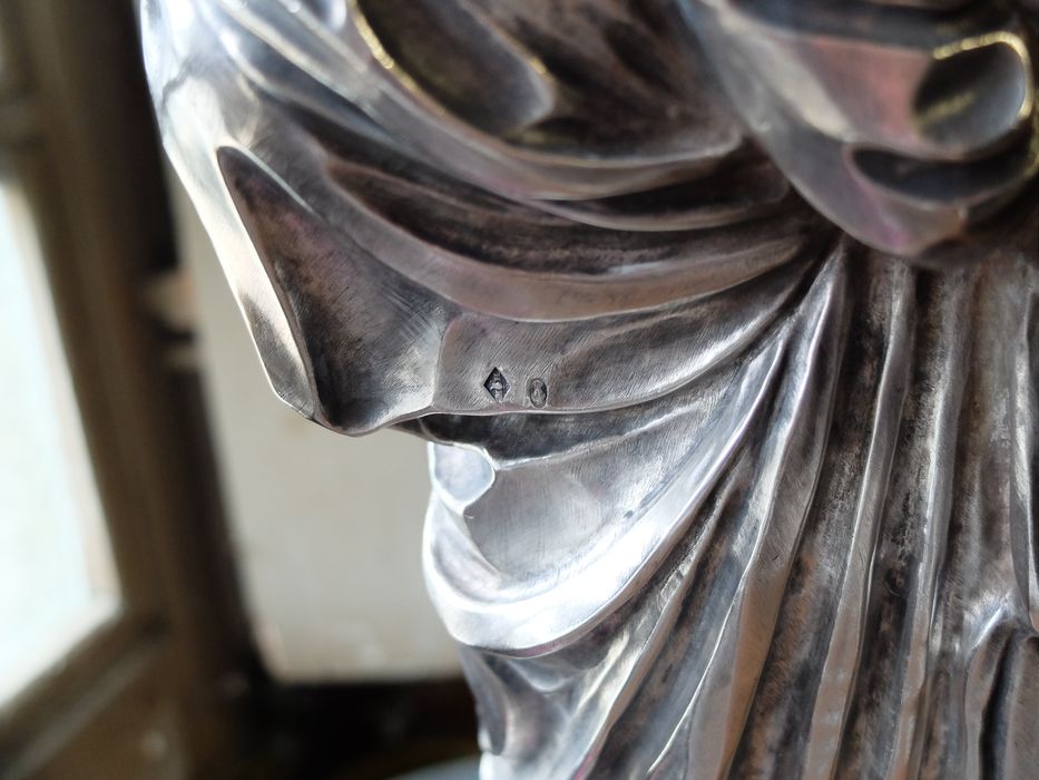 statue : Vierge à l'Enfant, détail des poinçons
