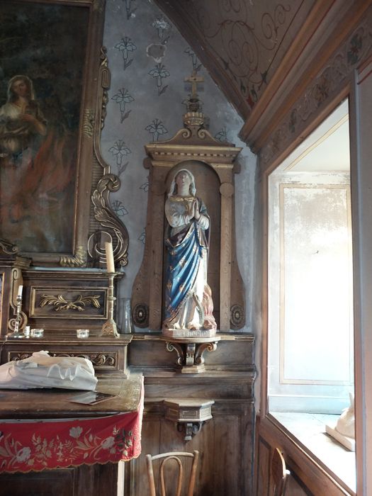 statue : Sainte Thècle