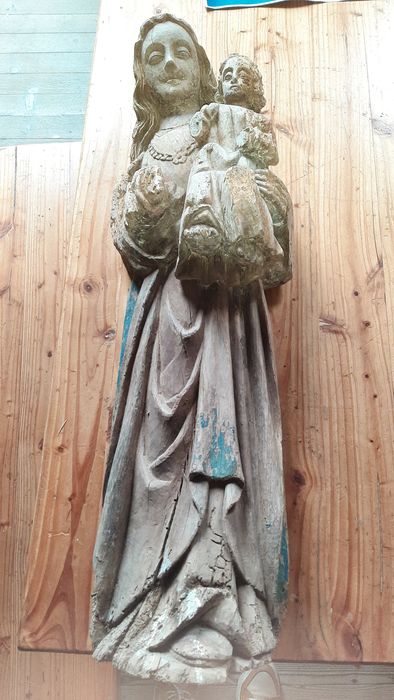 statue : Vierge à l'Enfant
