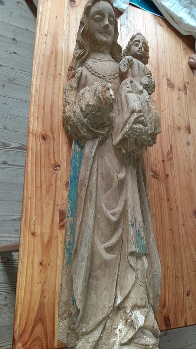 statue : Vierge à l'Enfant