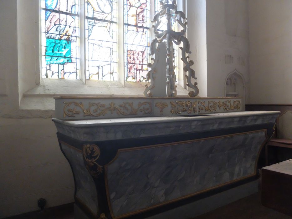 Autel (maître-autel) avec ciborium (baldaquin)