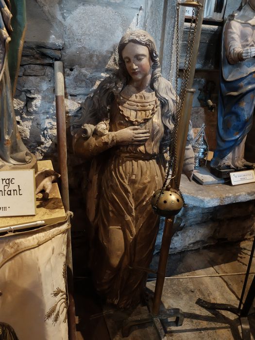 statue : Sainte Marie-Madeleine