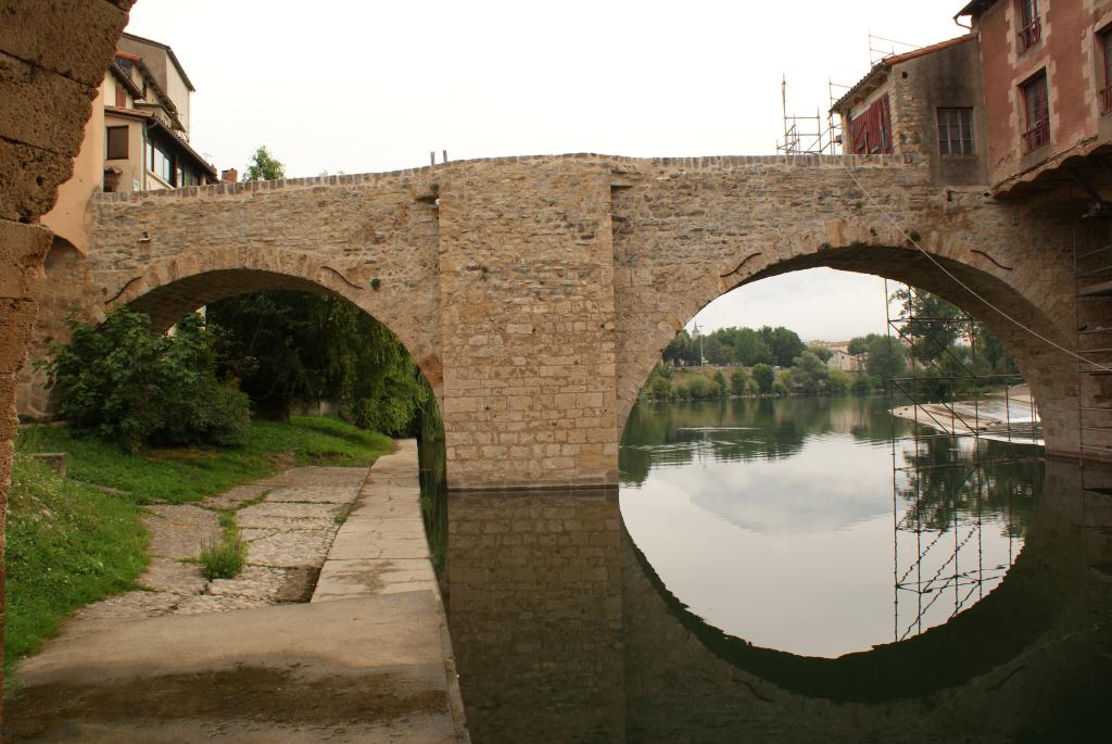 Elévation ouest du Pont Vieux après restauration.