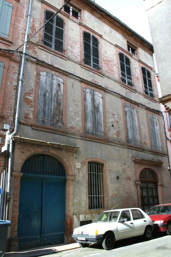 Façade de l'hôtel de Gironde donnant sur la rue Léon de Maleville.