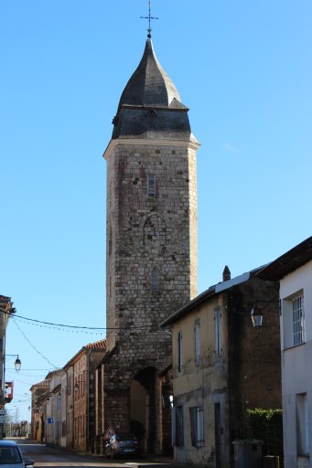 Clocher, vue depuis le nord-ouest.