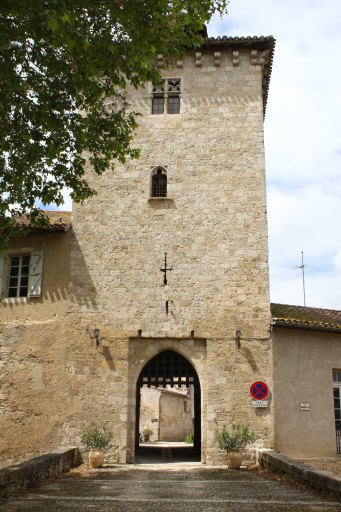 Face externe, vue depuis l'est.