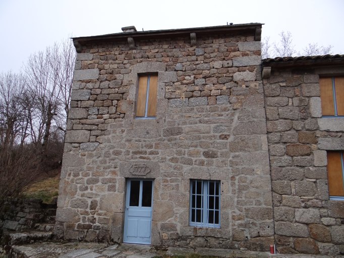 Elévation sud du logis.