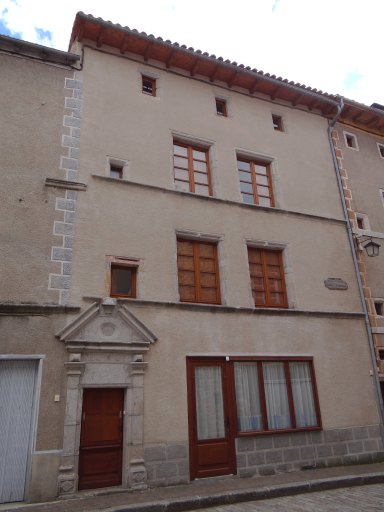 Vue générale de la maison depuis le nord.