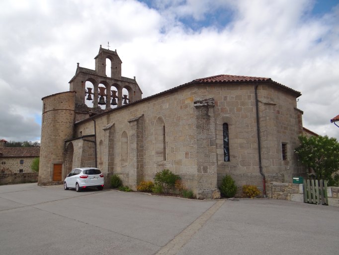 Vue générale de l'église depuis le sud-est.