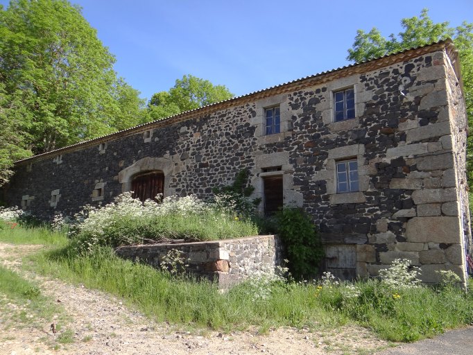 Vue générale de la ferme depuis le sud-ouest.