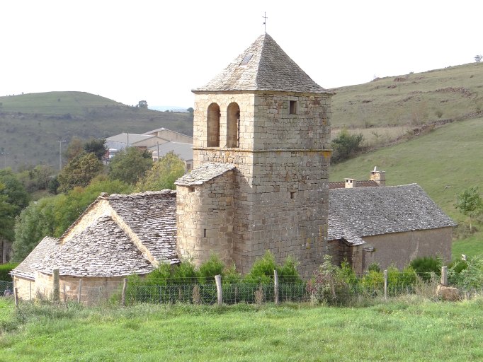 Vue de l'église depuis le nord-est.