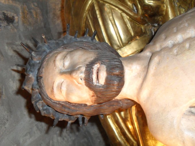 Visage du Christ mort.