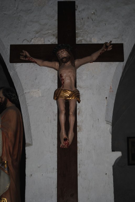 Statue du Christ en croix. - (c) Ministère de la Culture, DRAC Occitanie ; (c) Conseil départemental des Hautes-Pyrénées ; (c) Inventaire général Région Occitanie