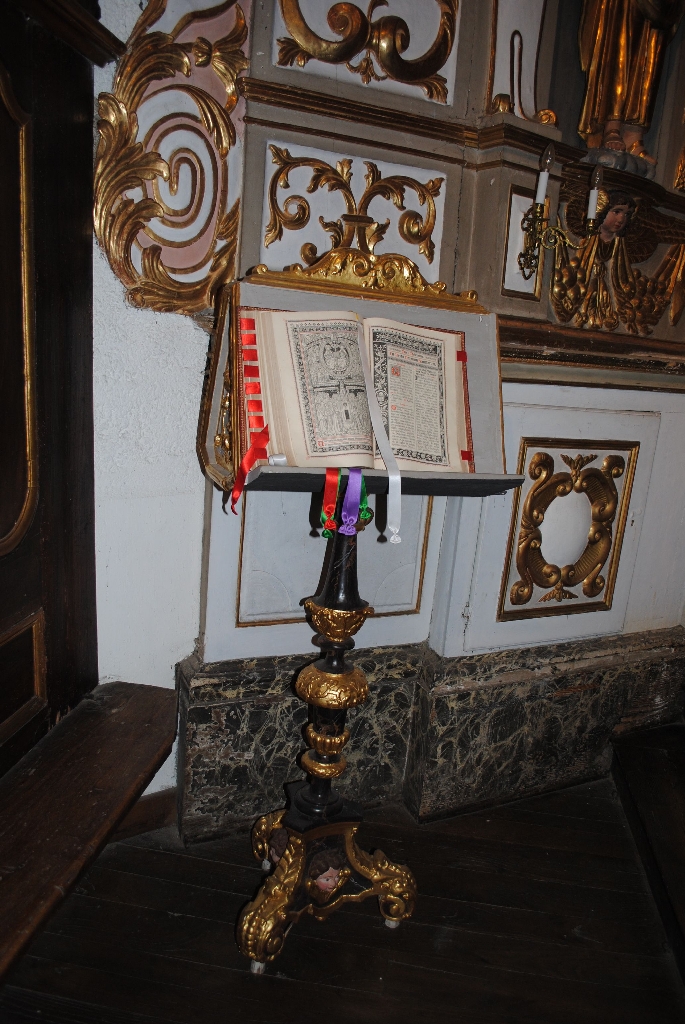 lutrin - (c) Ministère de la Culture, DRAC Occitanie ; (c) Conseil départemental des Hautes-Pyrénées ; (c) Inventaire général Région Occitanie