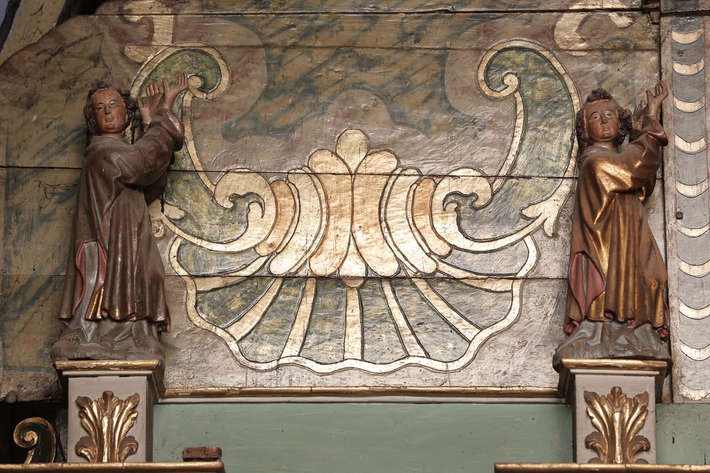 4 statuettes d'anges (du retable de Notre-Dame d'Espérance)
