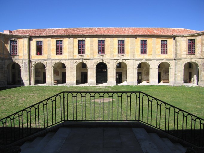 Collège