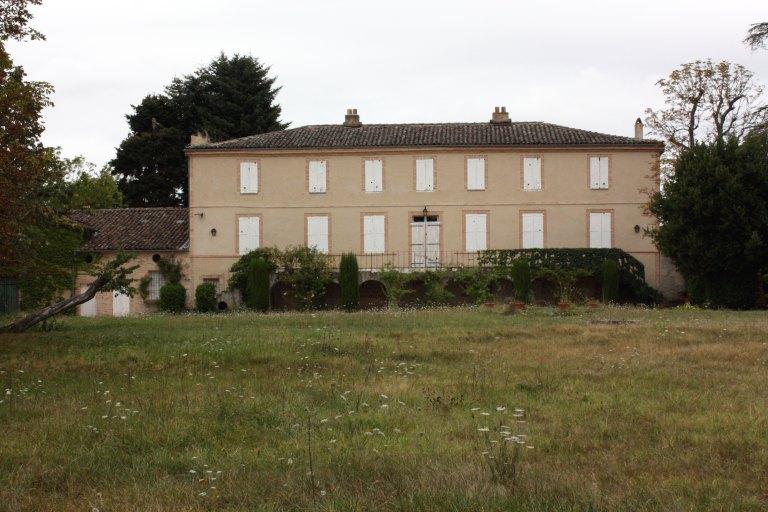 La façade de la demeure.