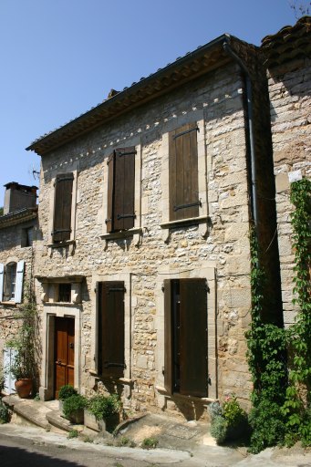 Façade est.
