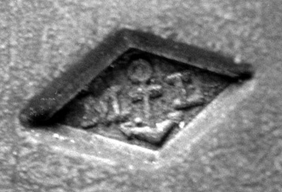 Garantie de Paris, Louis Monnot (M.L.), symbole : une ancre de marine