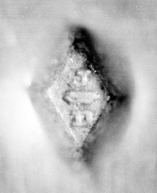 Garantie de Paris, Jules Narcisse Defrize (J.D.), symbole : une frise de plafond
