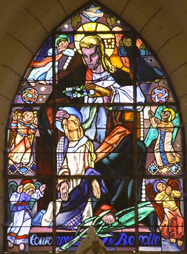 Verrière figurée : Couronnement de sainte Benoîte