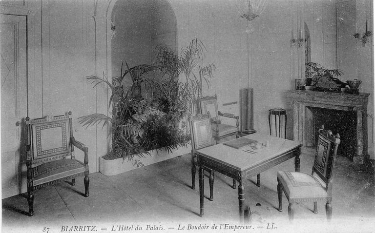 Hôtel du Palais, anciennement Villa Eugénie