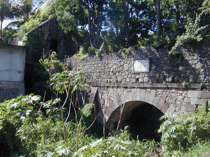 Pont aqueduc dit Aqueduc de Petite Guinée