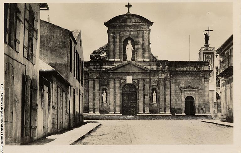 Cathédrale Notre-Dame de Guadeloupe, anciennement église paroissiale Saint-François