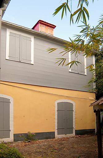 Façade latérale du pavillon