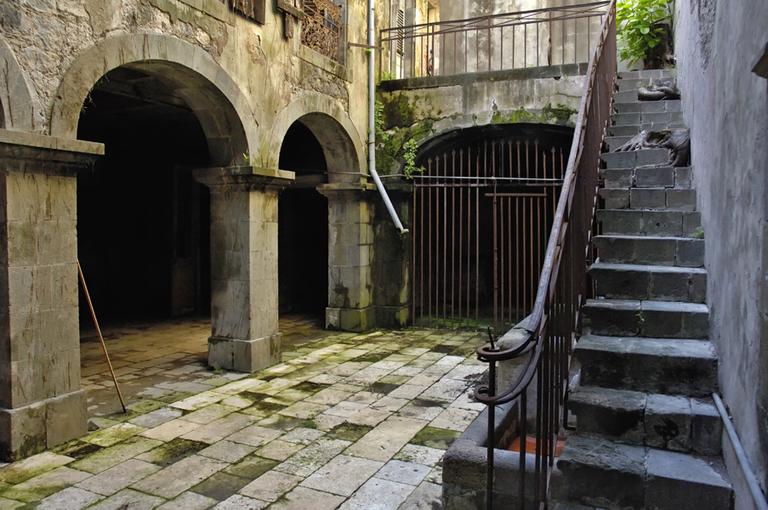 La cour