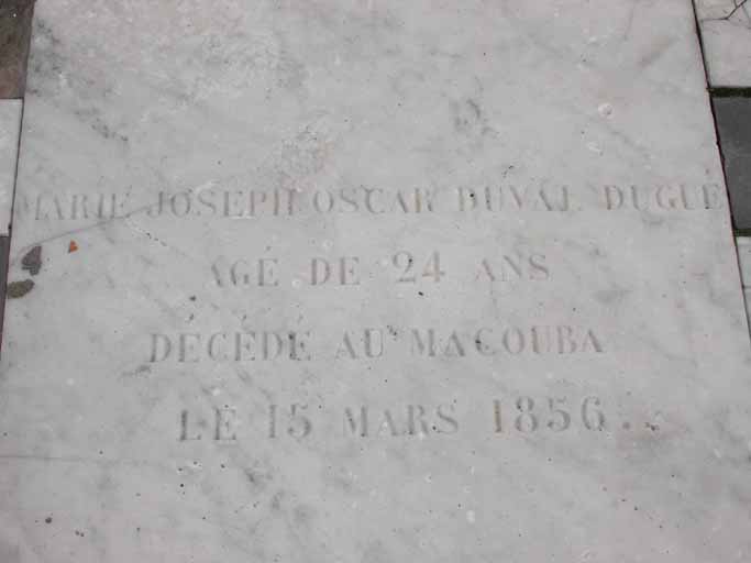 Plaque commémorative. Vue d'ensemble.