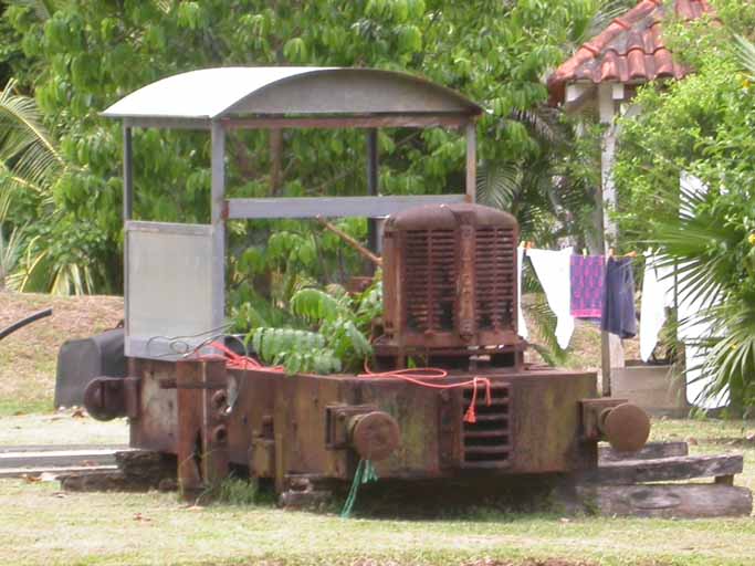 Vestige de locomotive. Vue d'ensemble.