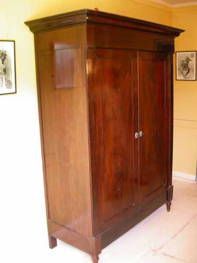 Armoire