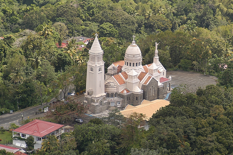 Vue aérienne depuis le sud-ouest.