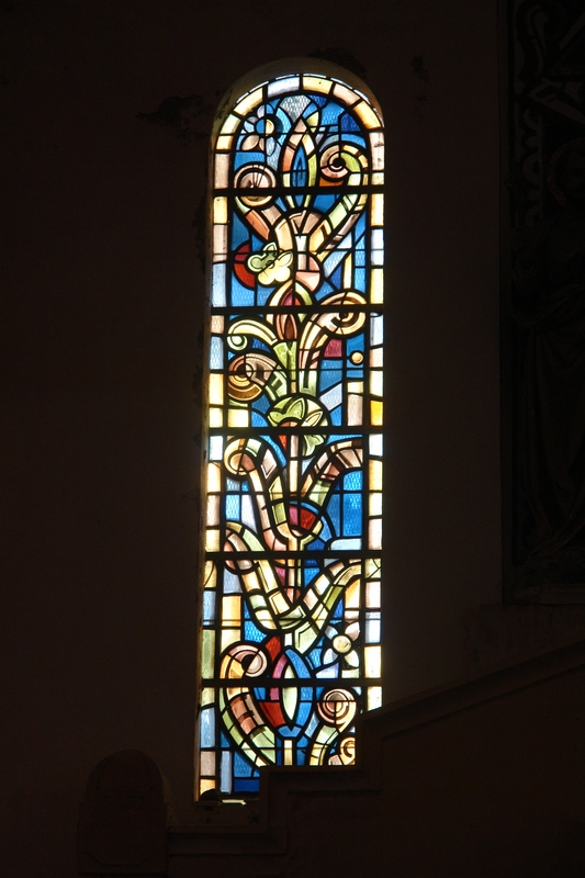 Intérieur, verrière de la chapelle Saint-Joseph, latérale nord (D).