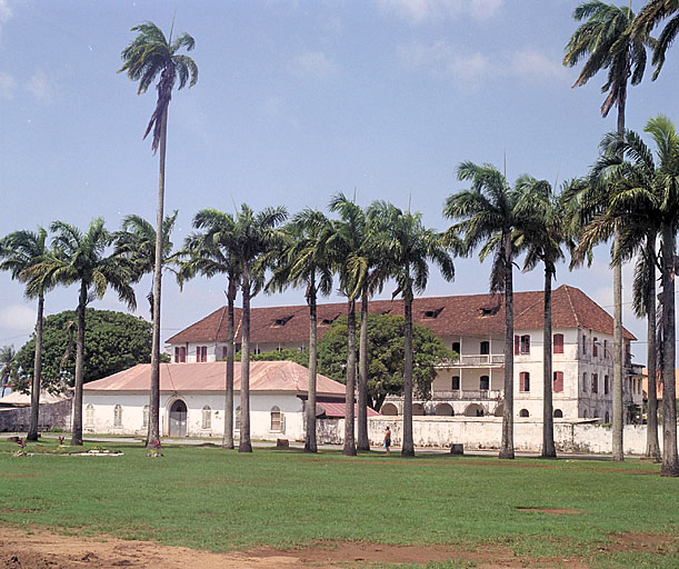 Hôpital colonial, puis hôpital Jean Martial