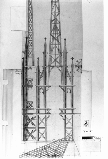 Eglise priorale Saint-Louis : coupe, plan et élévation de la partie supérieure de la charpente de la flèche.