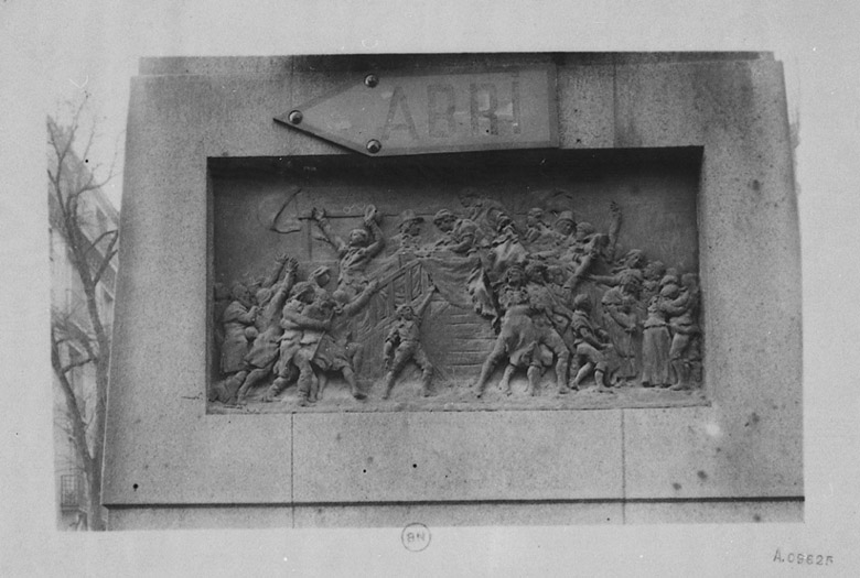 Détail du bas-relief : Les enrôlements volontaires de 1792.