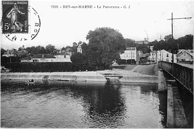 Vue générale depuis la rive droite de la Marne.