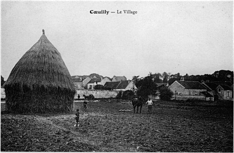 Vue générale du hameau de Coeuilly.