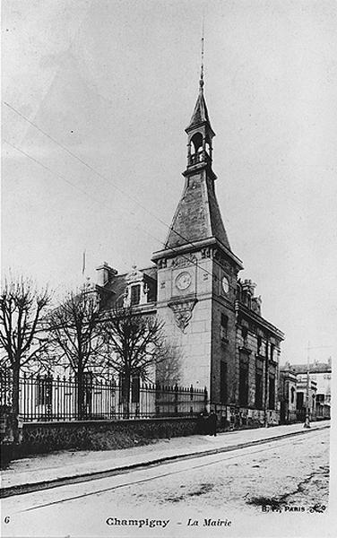 Façades antérieure et latérale.