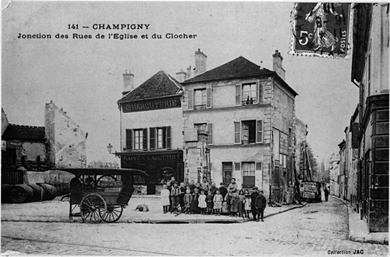 Vue de la place d'Armes, aujourd'hui dénaturée.