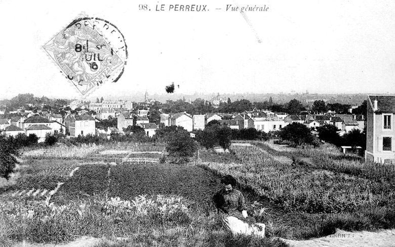 Vue générale prise de l'ouest.