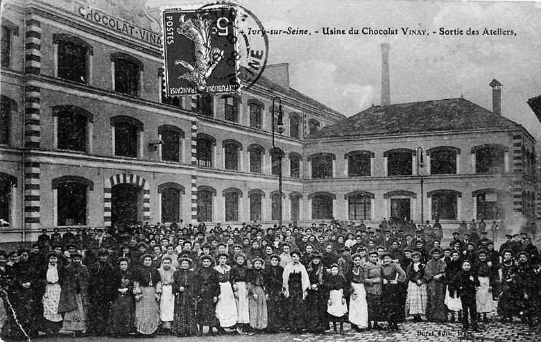 La bâtiment principal.