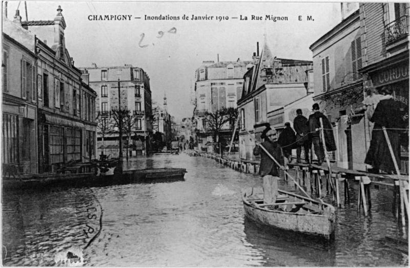 Vue de la rue Mignon, aujourd'hui rue Albert-Thomas, innondée.